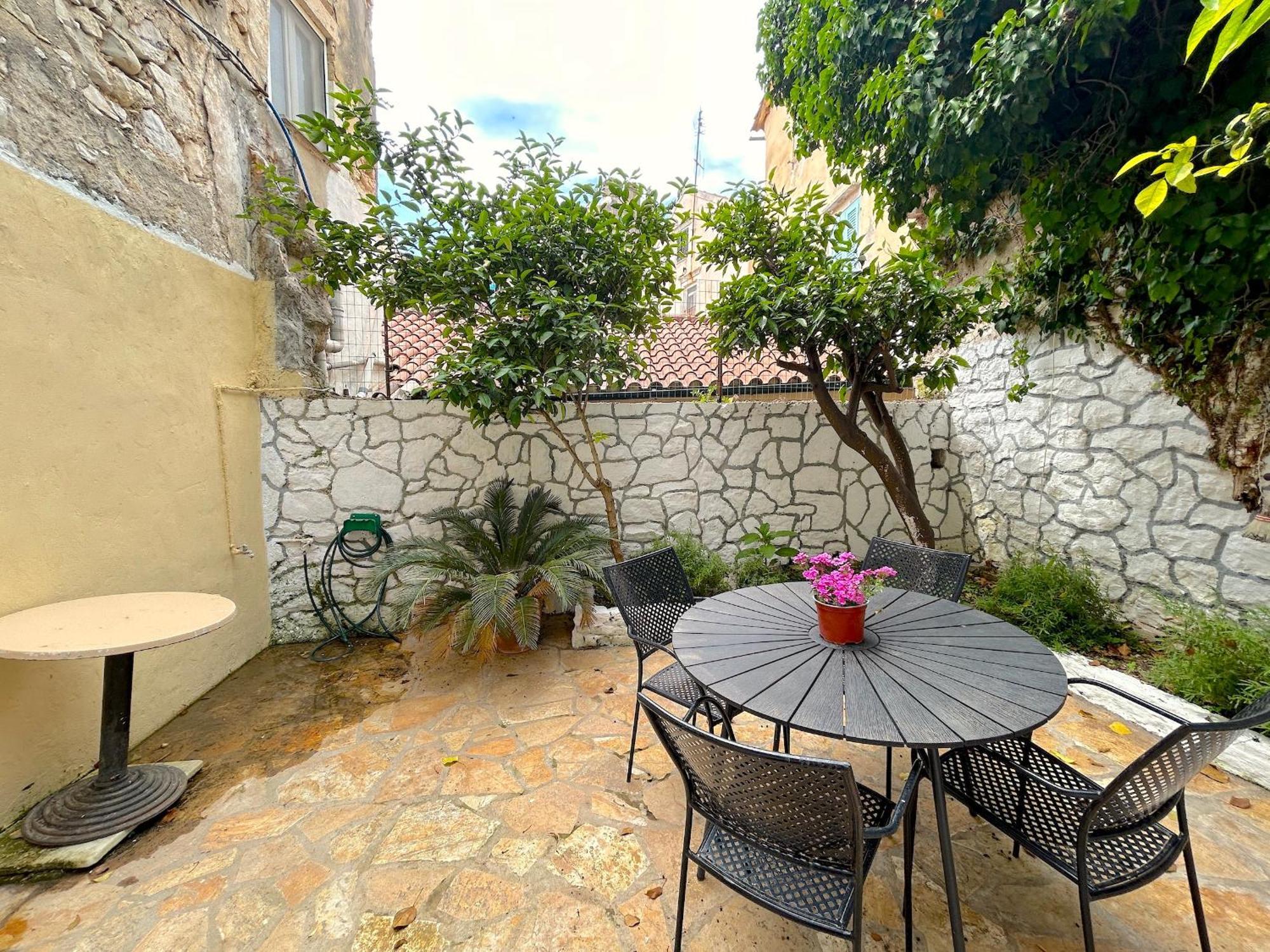 Traditional House With Ivy Garden Corfu  Buitenkant foto